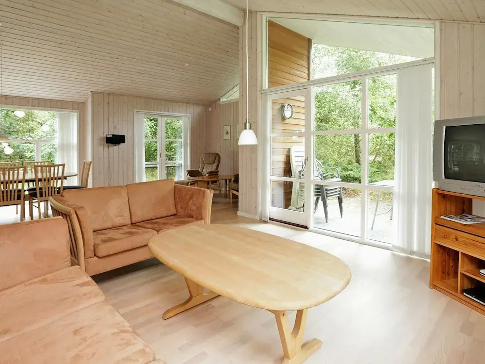Serene Holiday Home in Saeby With Whirlpool