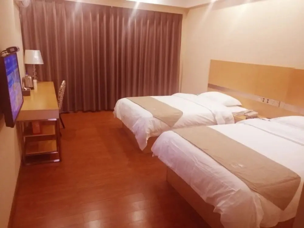 GreenTree Inn Zhanjiang Haitian Bus Station Business Hotel
