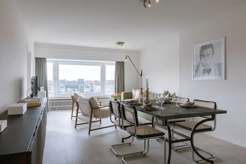 Charming art Deco Apartment With Harbor Views in Blankenberge