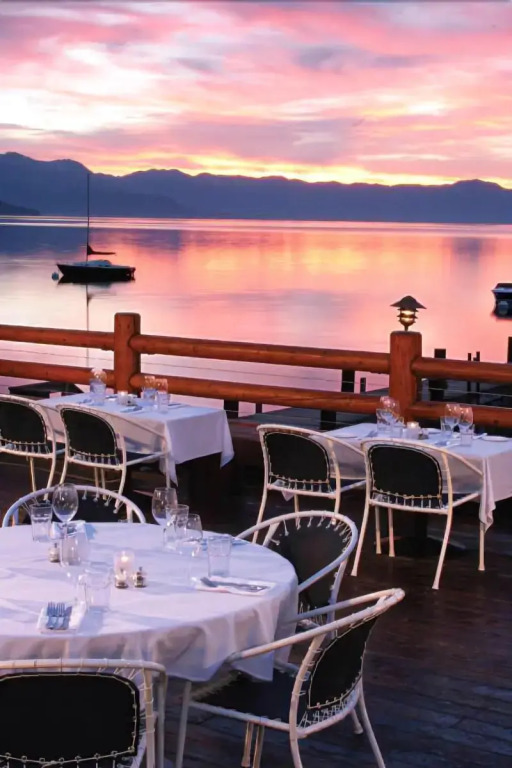 Sunnyside Restaurant & Lodge