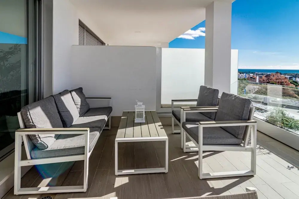 OV5 BB- Modern Family Flat Lovely Views