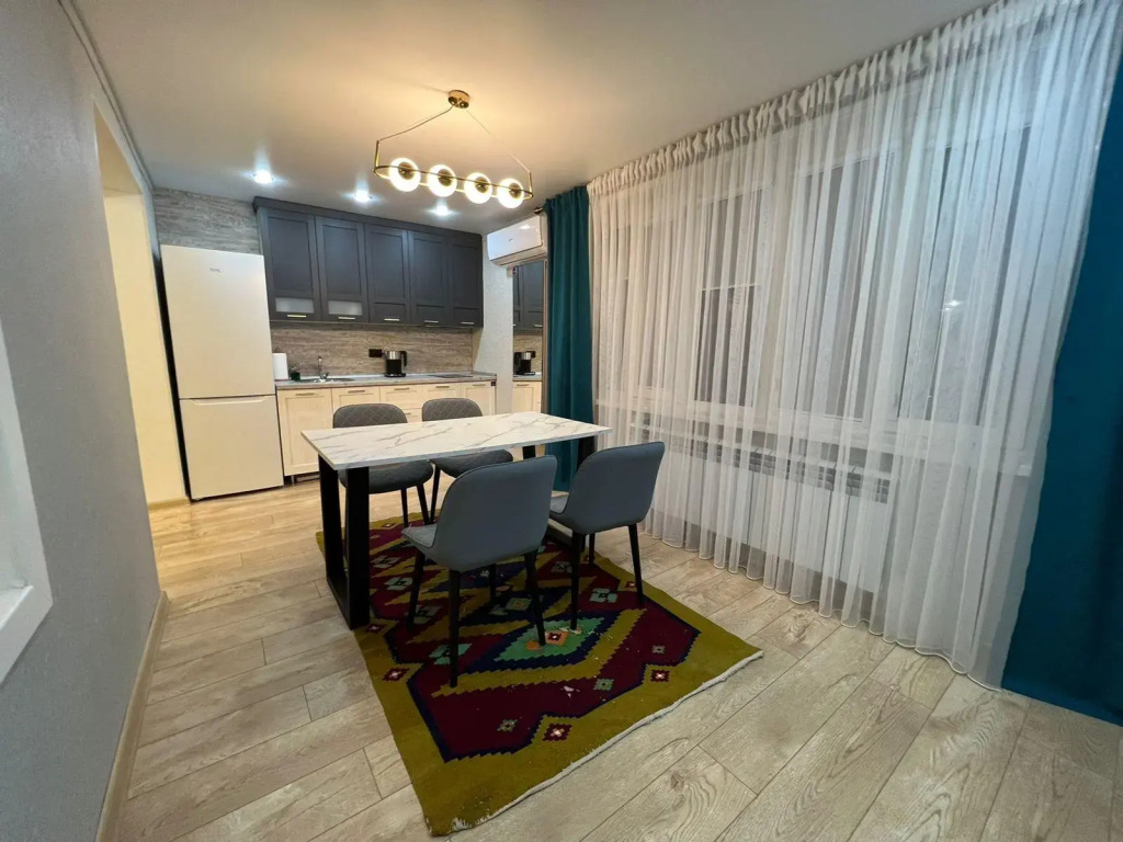 Riviera Caspian (Ривьера Каспия) на проспекте Имама Шамиля