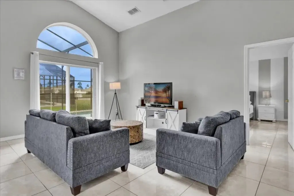 3 Bd 2 Ba Cumbrian Lakes 4695 Cl