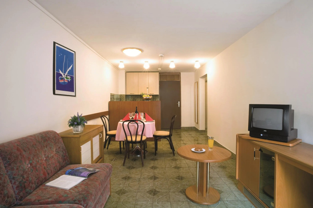 Albona Hotel & Residence