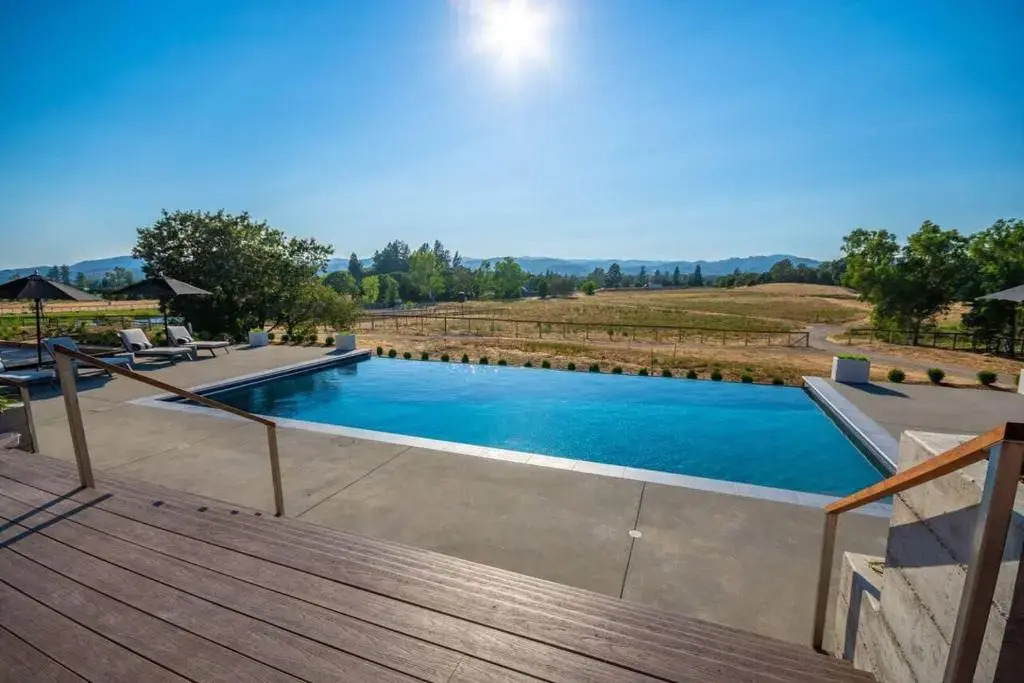 Xanadu Healdsburg - A Wine Country Escape