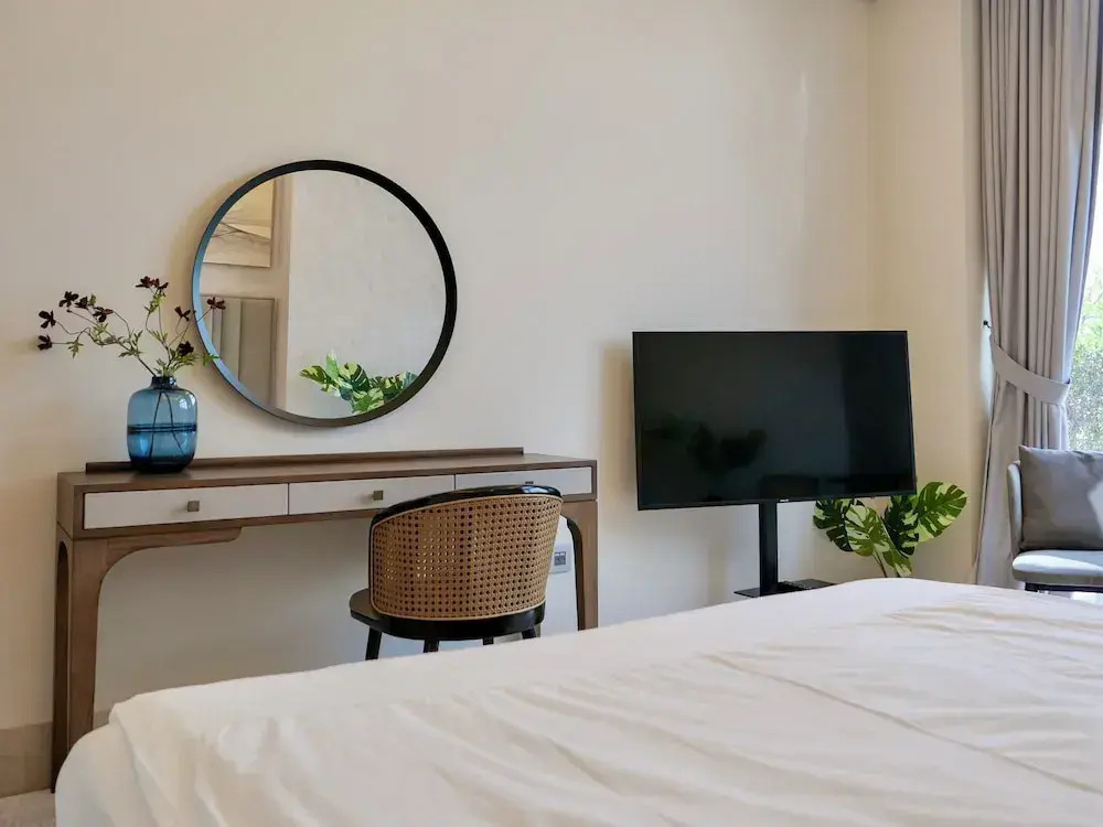 Sea & Garden View Apartments - The 8