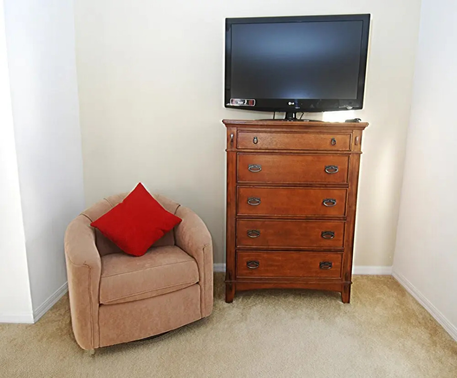 5 Bed Pool Home - 151 - Pet Friendly