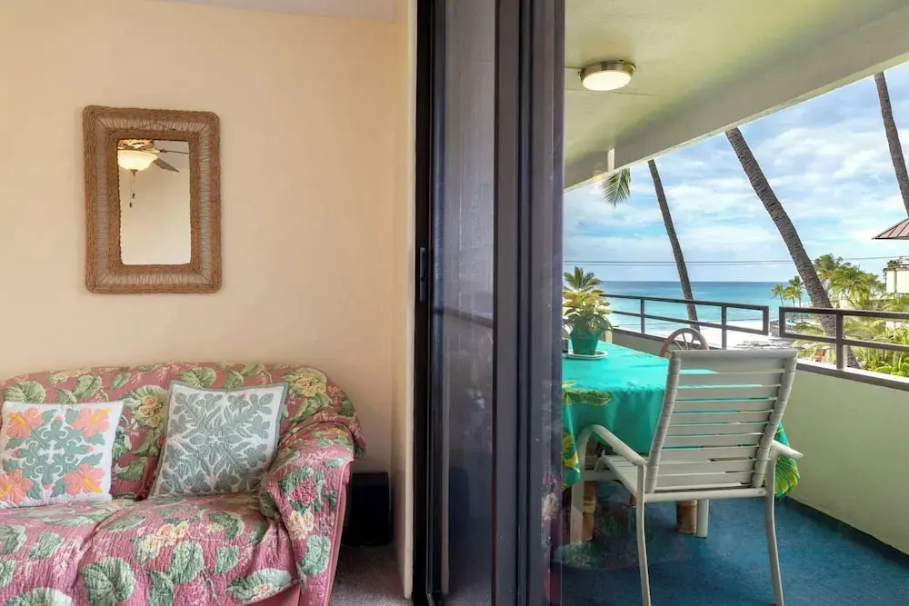 White Sands Village 214 Modern Condo for 4 w/ Enviable Ocean Views!