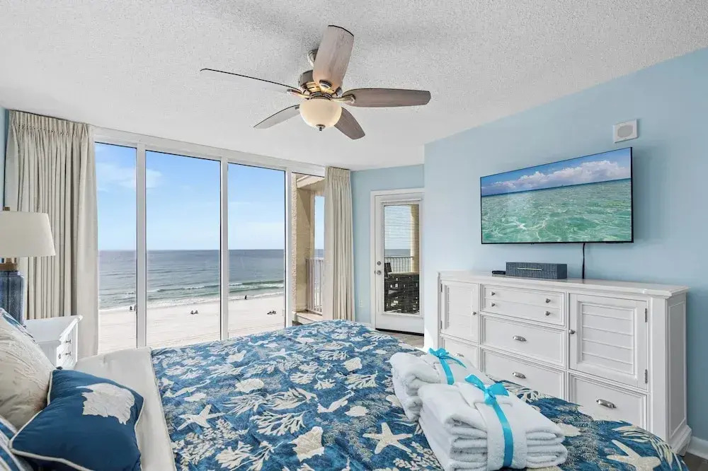 Come Enjoy KC & The Sunshine State: 3-bed, 3-bath With Stunning Ocean Views