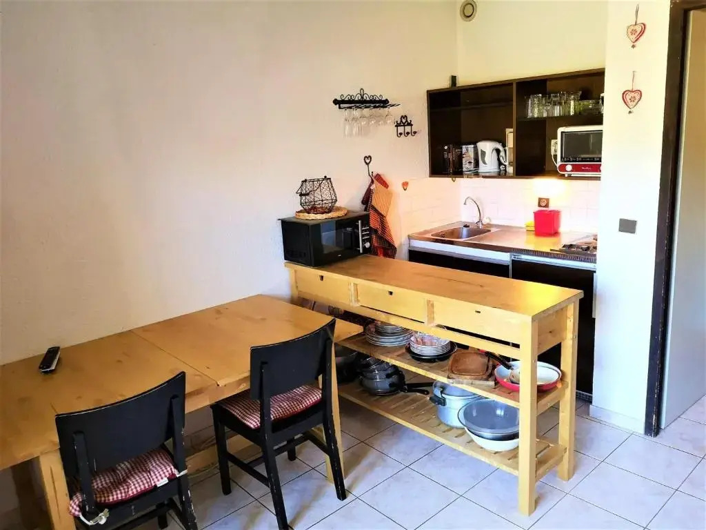 Appartement Le Dévoluy-Agnières-en-Dévoluy, 1 pièce, 4 personnes - FR-1-504-185