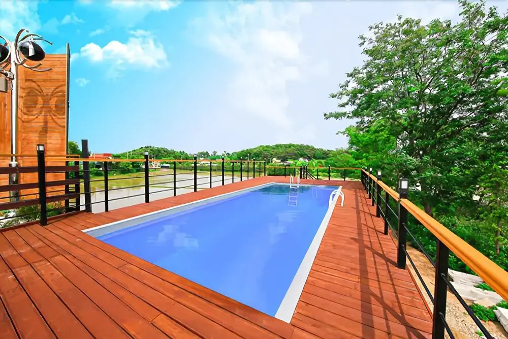 Daebudo Sun On Bee Pension