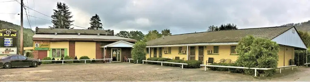 Rest Stop 6 Inn