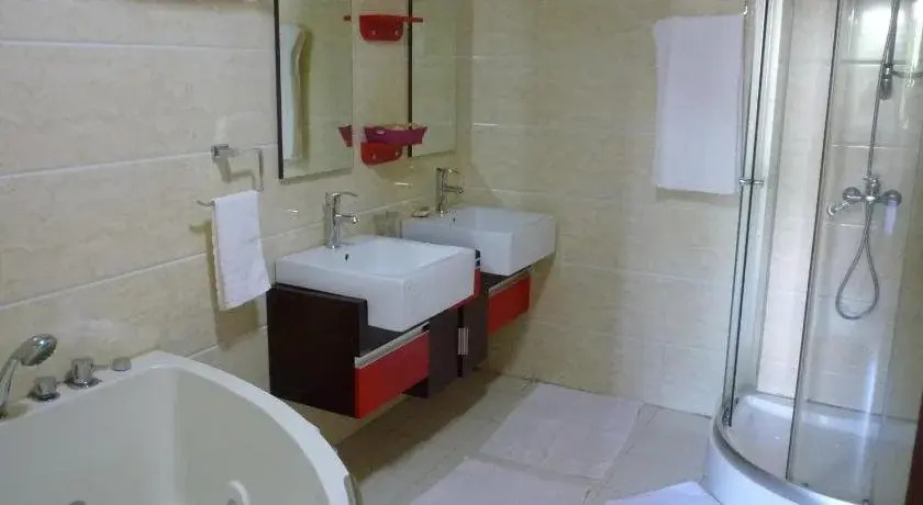Java Hotel