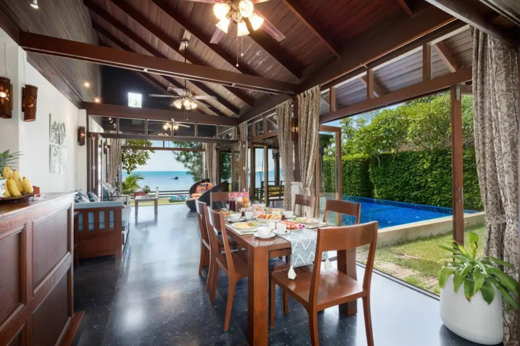 The Emerald Residence