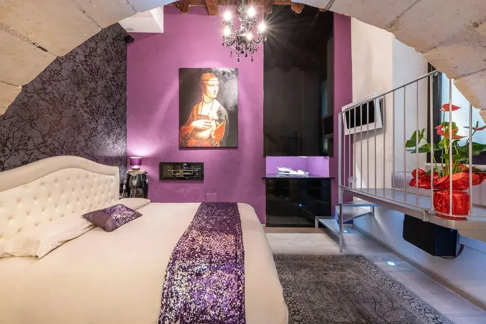 Martini Castello Boutique Rooms - Historic Center & Cathedral