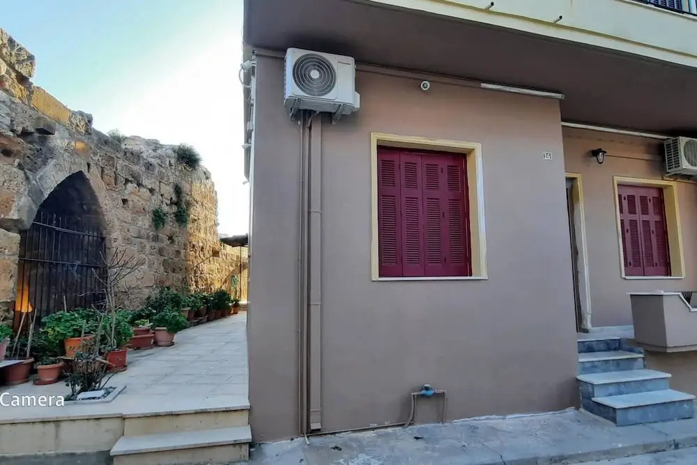 4 Guests - Veneris Residence Apartment in Chania