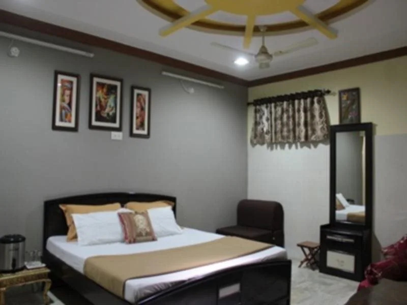 Rajeshwari Resort