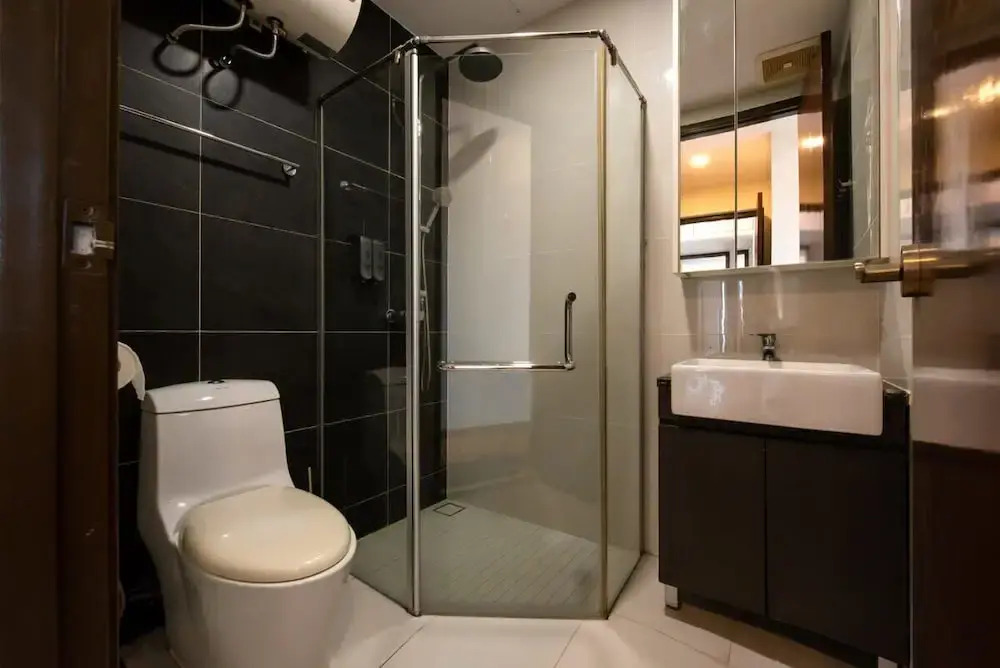 Comfy 3BR Apt in Danga Bay, Free Parking, Sea View