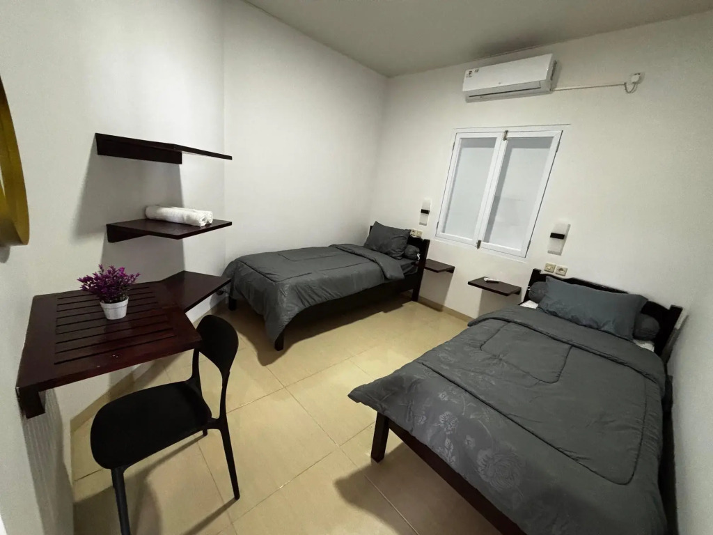 Ocean Queen Resort