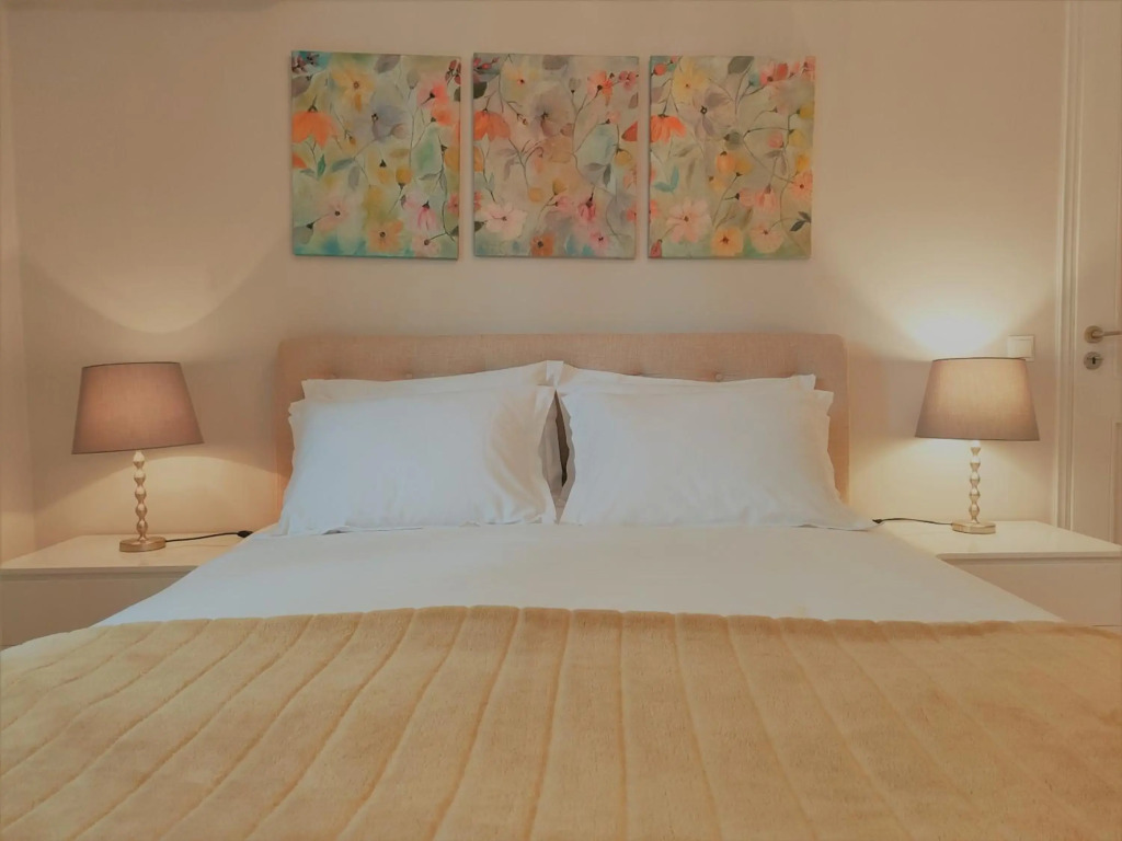 Luxury Garden Apartment Glyfada