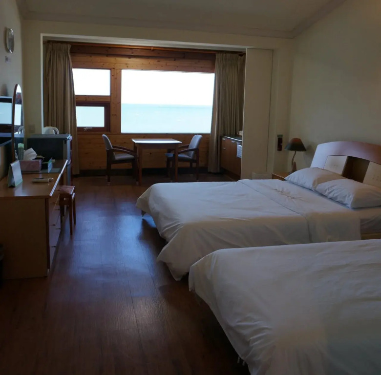 Park Beach Hotel