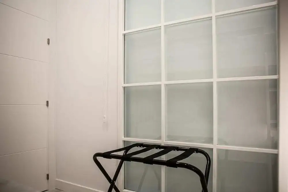 Modern 3 Bdr 2 Bath in La Latina, Near Metro