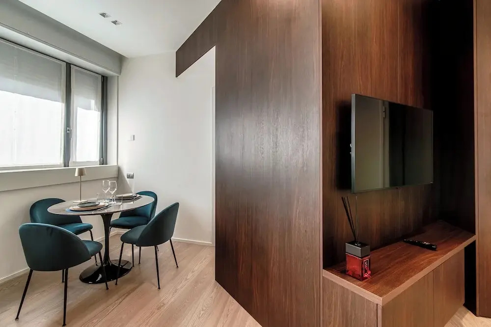 Rubini Suites - by MyHomeInComo