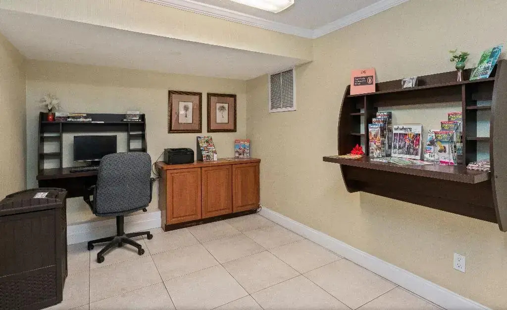 Chase Suite Hotel