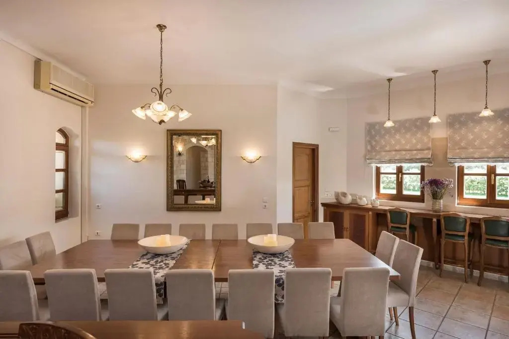Iason Villas   Chania, Crete