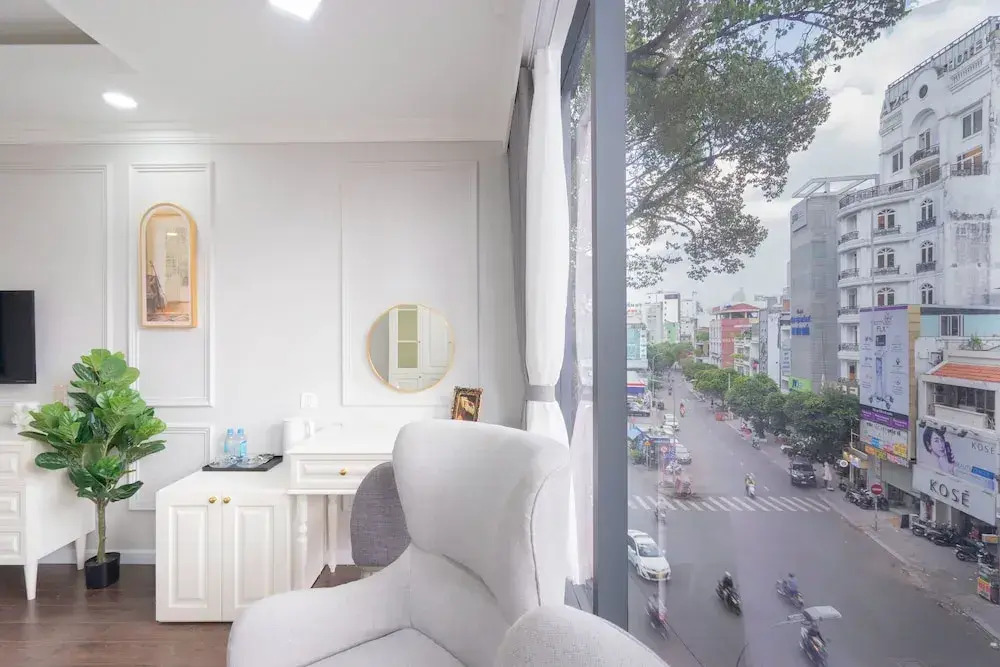 Sazi Hotel Bui Thi Xuan
