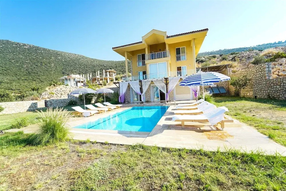 Heaven Villa