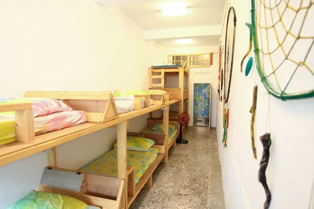 Wave Elephant Backpacker Hostel