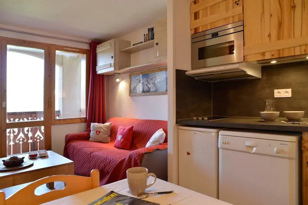 Belle Plagne Studio 4 for People of 24 mÂ² on the Slopes Th220