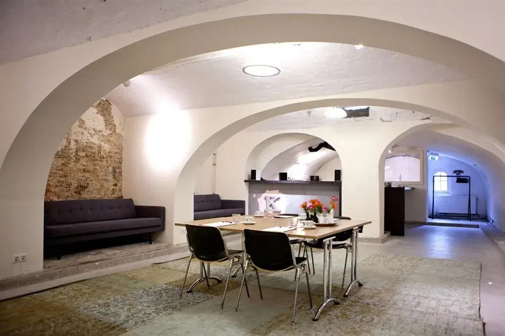 Mary K Hotel