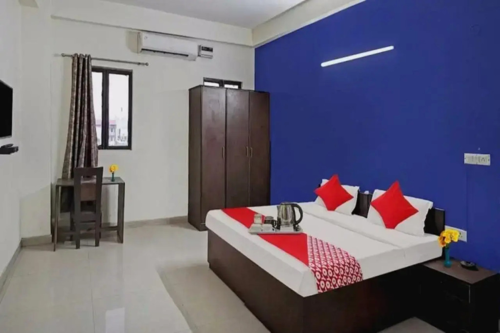 OYO 70244 Hotel Heaven