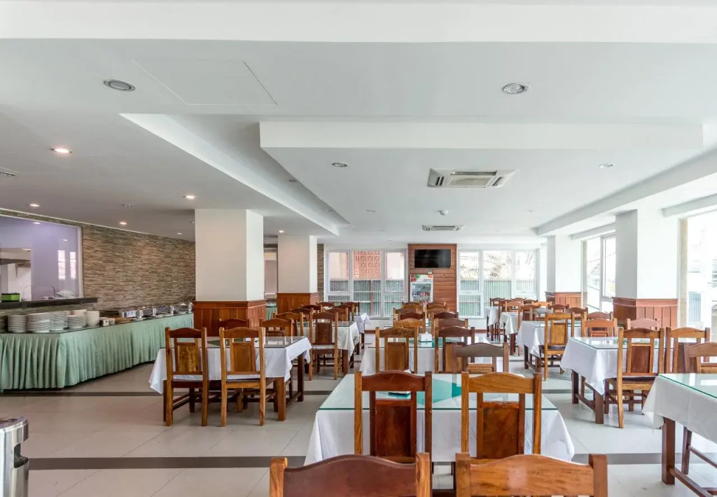 Relax Hotel