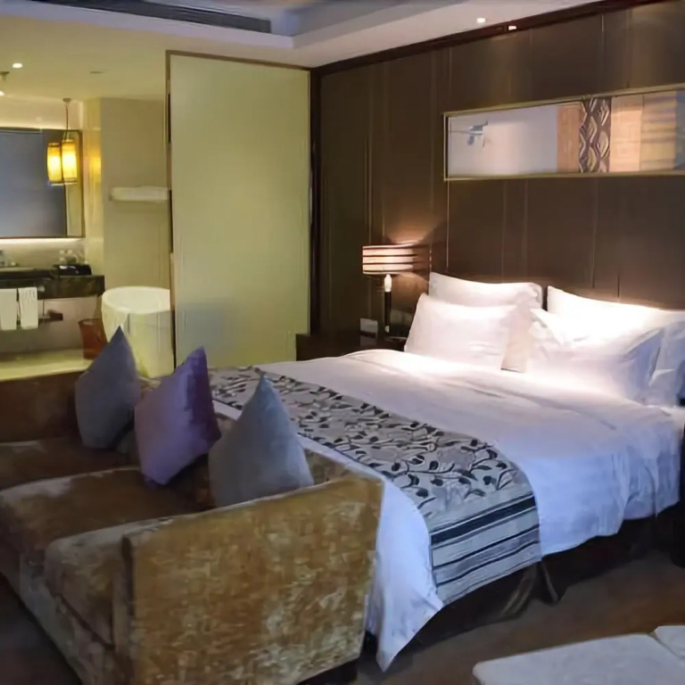 Pi Zhou Tian Hong Hotel