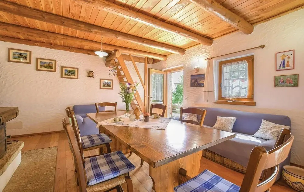 Amazing Home in Lamon With 2 Bedrooms and Wifi