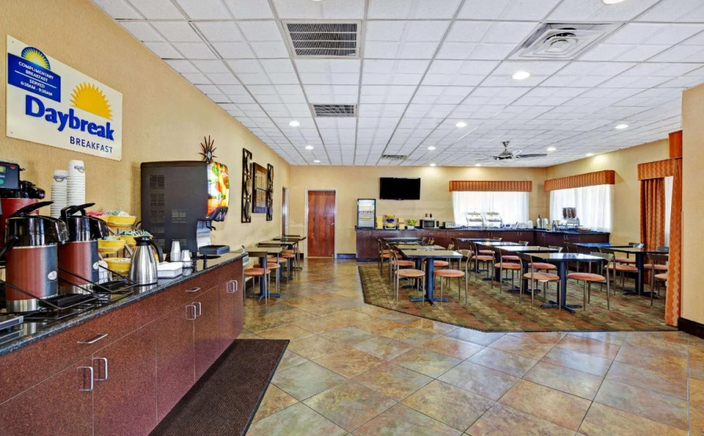 Quality Inn Charleston South