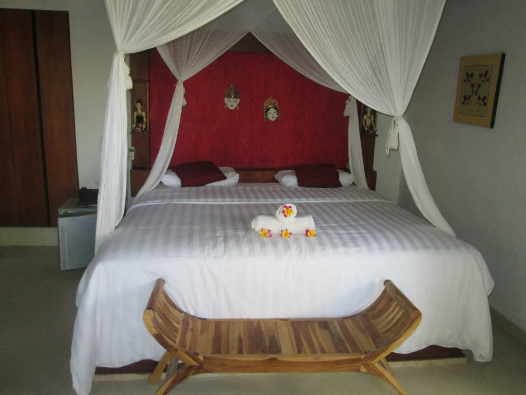 The Tanis Beach Resort Nusa Lembongan