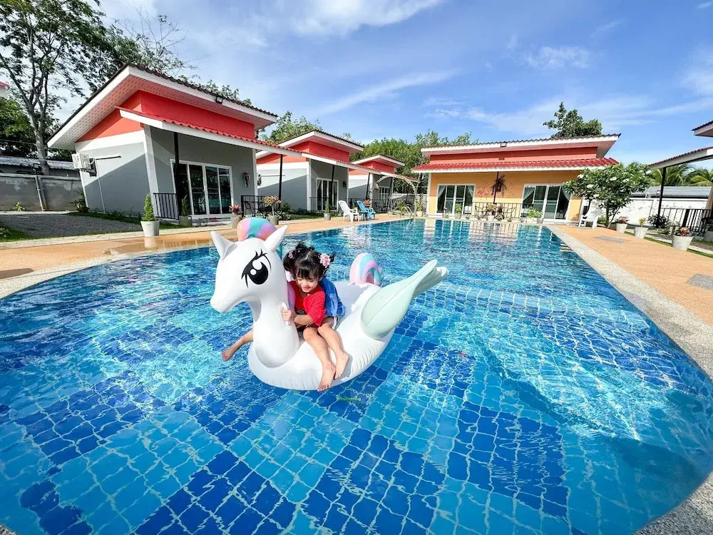 พัชรี รีสอร์ท ภูเก็ต Patcharee Resort Phuket