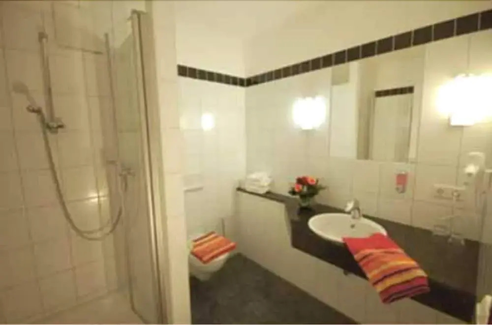 Dom Hotel