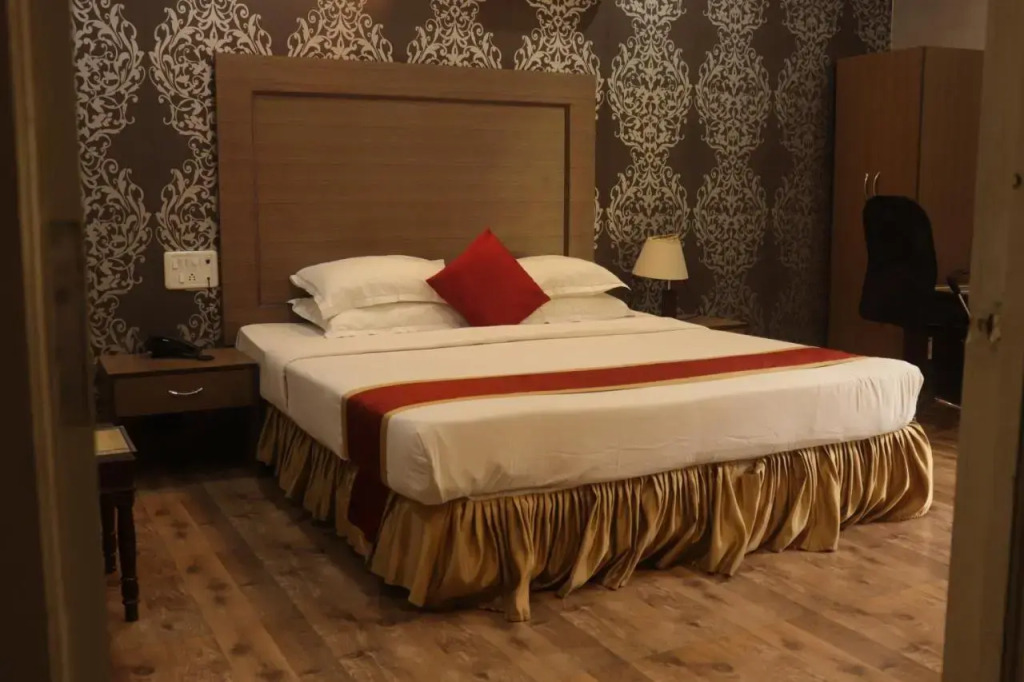 Golden Sun Beach Resort