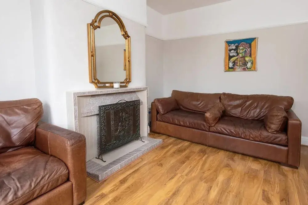 Family Friendly and Spacious House in Fallowfield