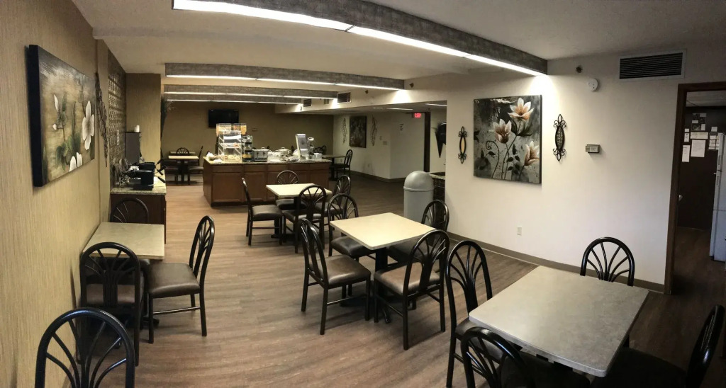 EverSpring Inn