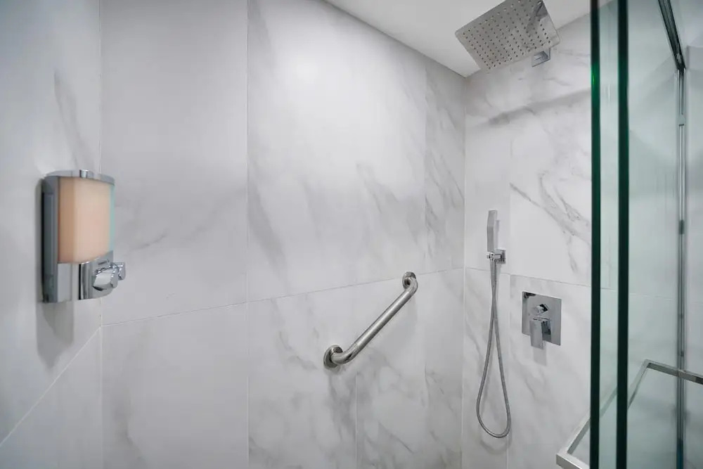 Vacay Spot Wynwood Fun 8 to 28guests 4kitchens BBQ, Miami