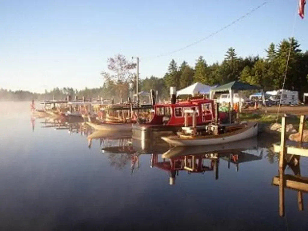 Berry Pond Motel