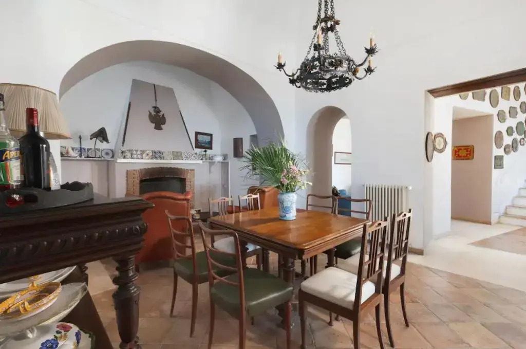 7 bedrooms house with sea view enclosed garden and wifi at Massa Lubrense 2 km away from the beach