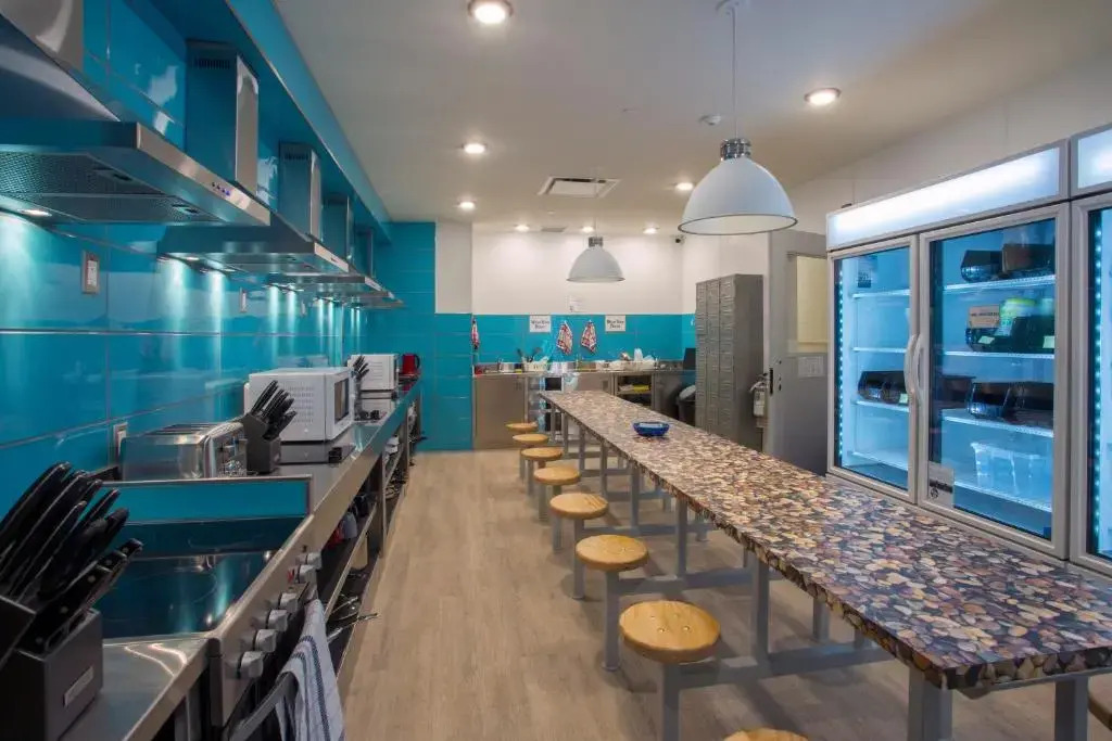 Canmore Downtown Hostel