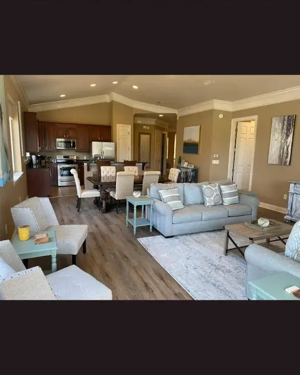 Links F202 Awaits You at Peninsula Golf & Racquet Club